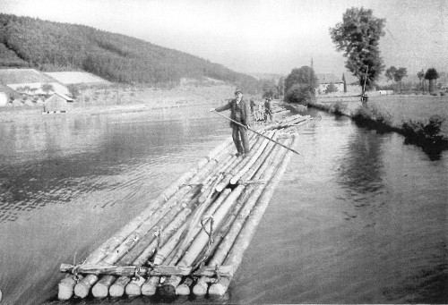 Flößer auf der Rodach um 1930